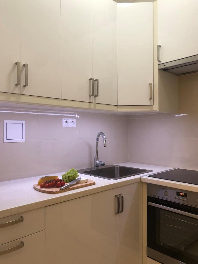 Apartament Luster I Obrazow Warsawa Bagian luar foto