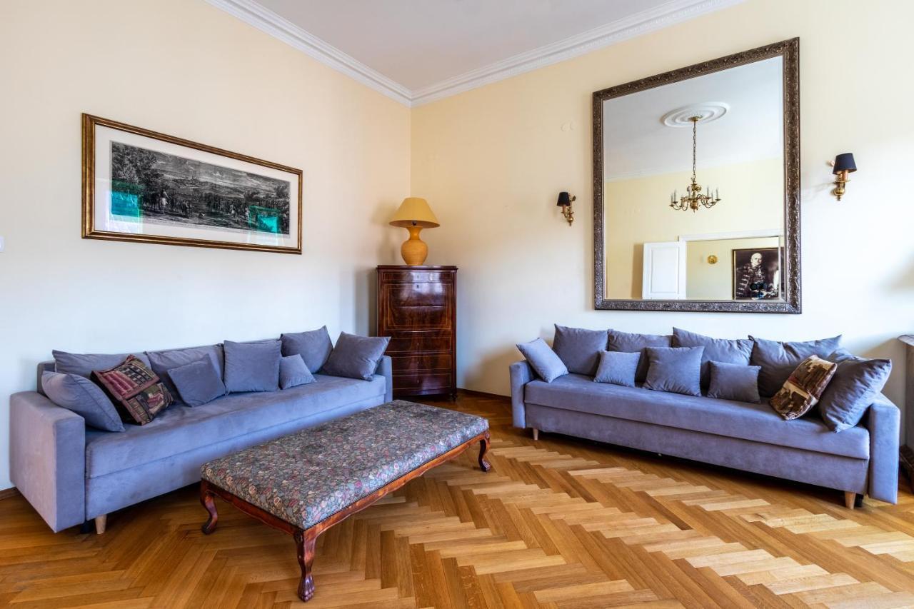 Apartament Luster I Obrazow Warsawa Bagian luar foto