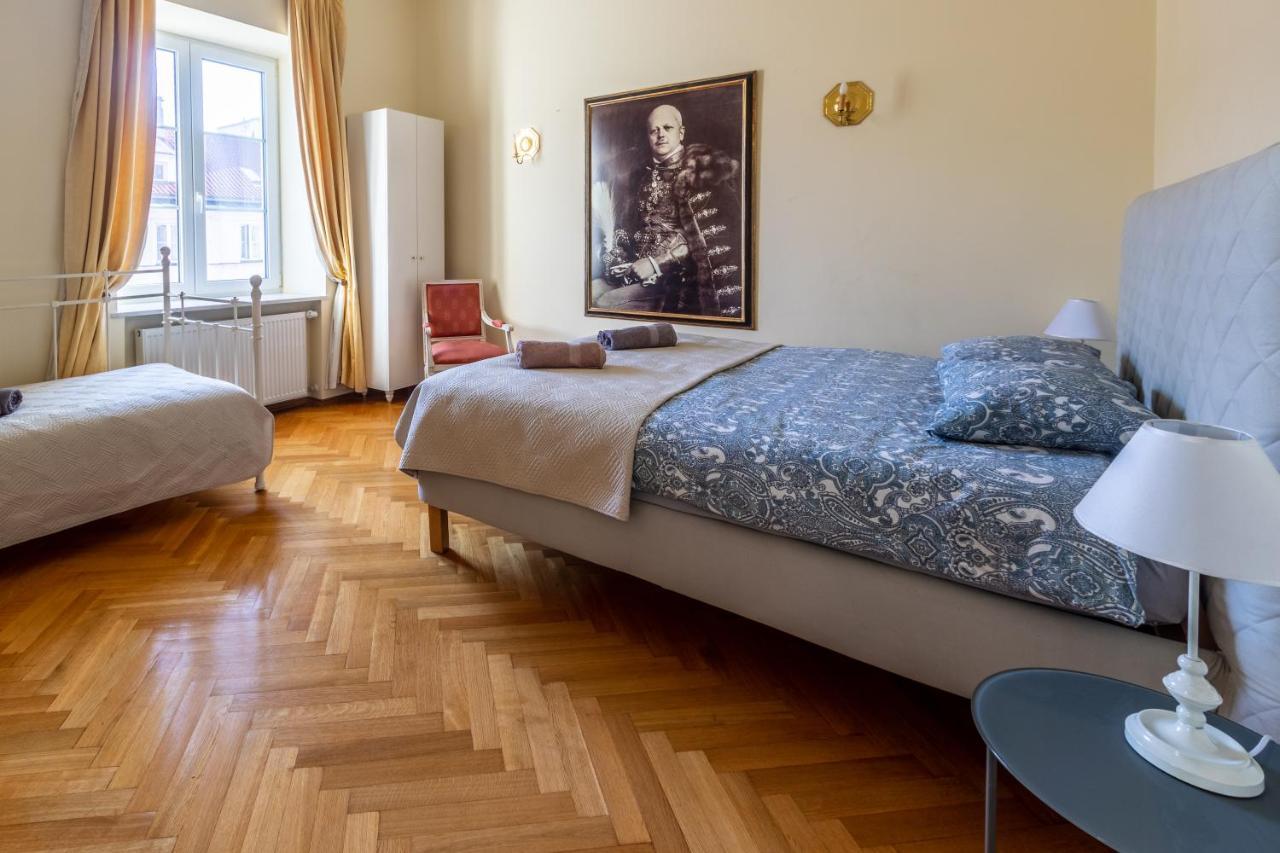 Apartament Luster I Obrazow Warsawa Bagian luar foto